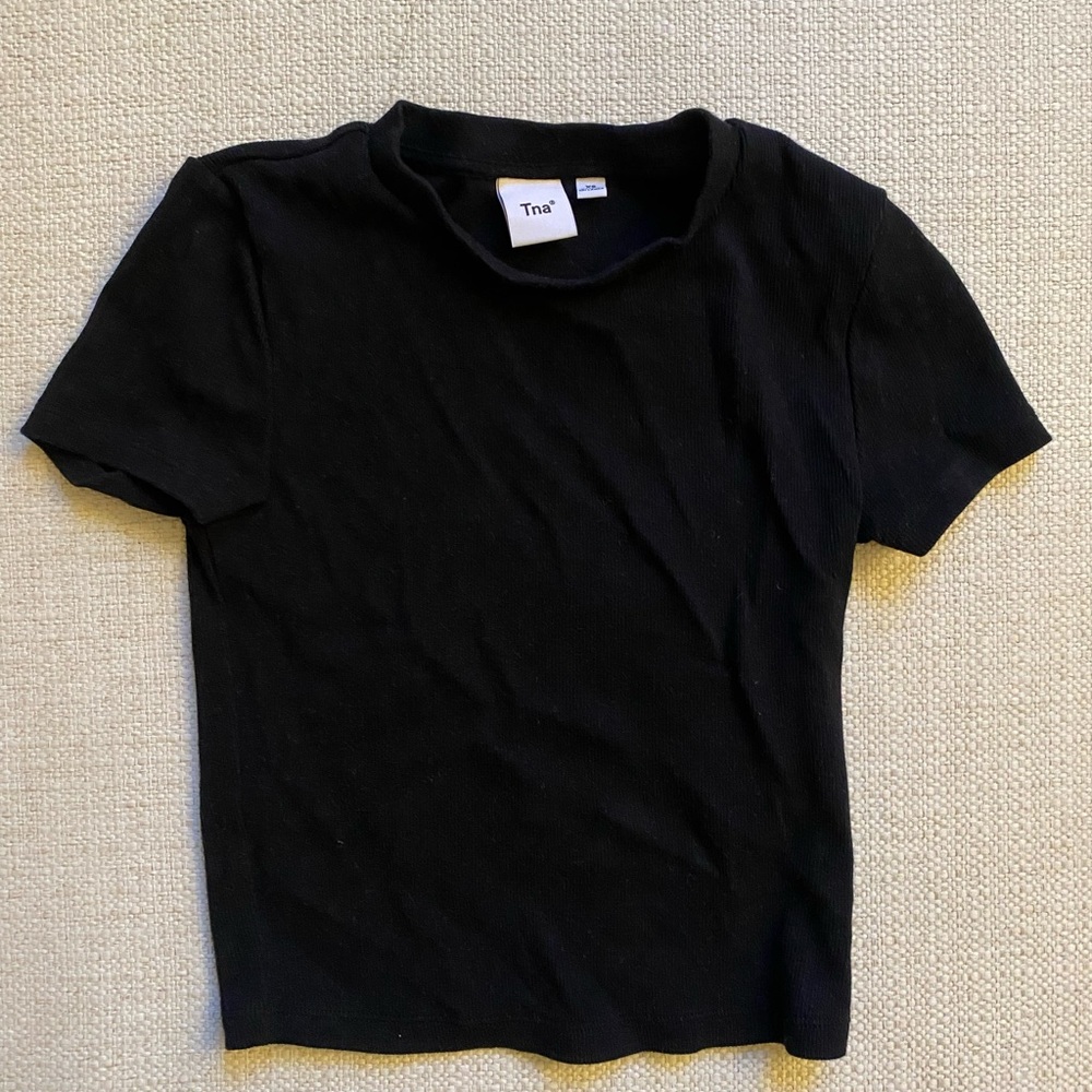 Aritzia TNA crop top XS